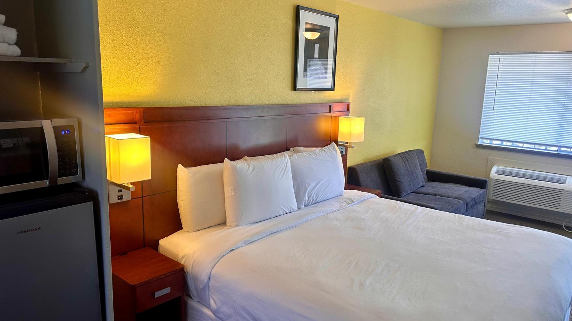Lakeshore Inn Water Front 모세스레이크 외부 사진